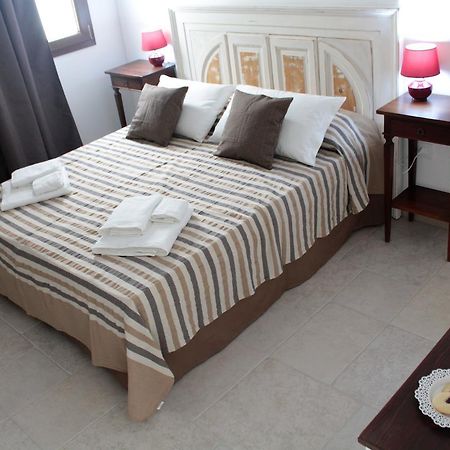 A Casa Ventotto Bed & Breakfast Mesagne Eksteriør bilde